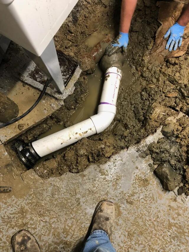 Sewer repair project 16